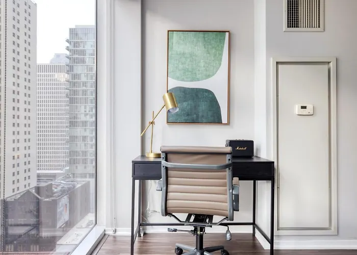 Streeterville 2br W Pool Gym Nr Riverwalk Chi-880