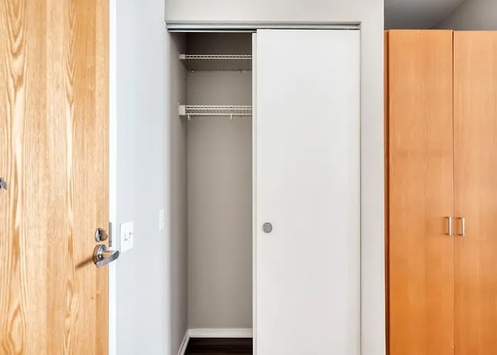 Streeterville 2br W Pool Gym Nr Riverwalk Chi-880